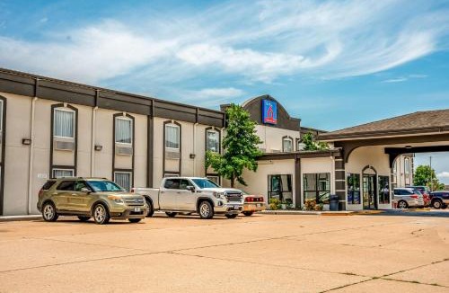 Claremore Hotel | Studio 6 Claremore OK