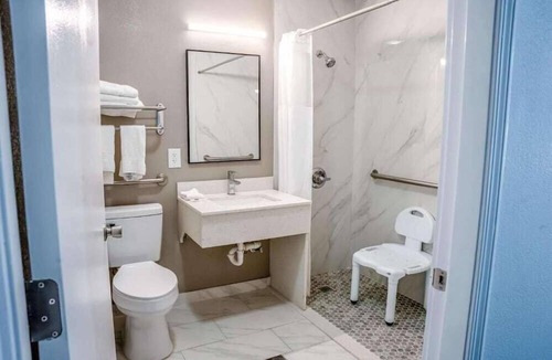 Claremore Hotel | Studio 6 Claremore, OK