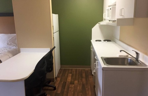 Rochester Hotel | Studio 6 Corporate Extended Stay Rochester Henrietta NY