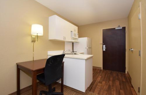 Amherst Hotel | Studio 6 Corporate Extended Stay Buffalo Amherst NY