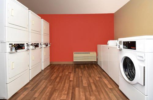 Malvern Hotel | Studio 6 Corporate Extended Stay Philadelphia Malvern Swedesford Rd PA
