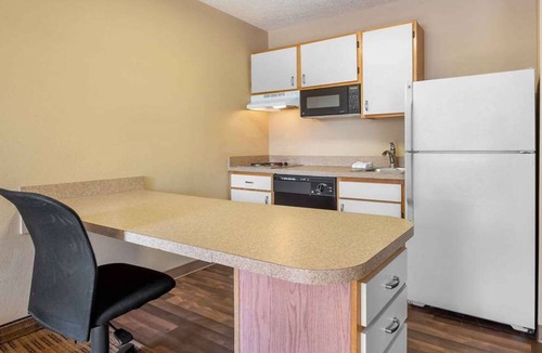 Malvern Hotel | Studio 6 Corporate Extended Stay Philadelphia Malvern Swedesford Rd. PA