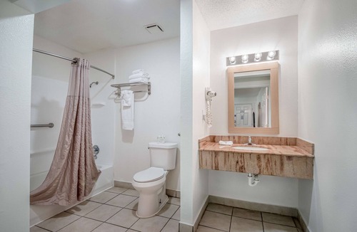 Northwest Corpus Christi Hotel | Studio 6 Corpus Christi, TX - North