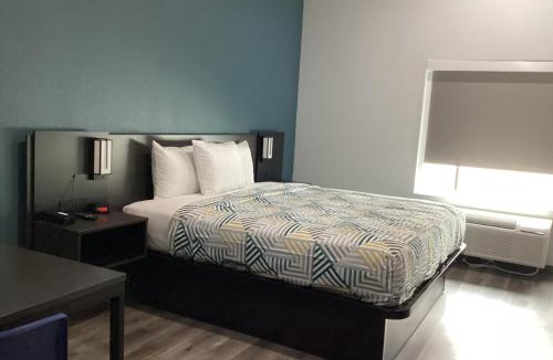 White Rock Hills Hotel | Studio 6 Dallas, TX – Fair Park