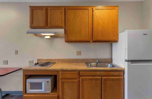 Bossier City Hotel | Studio 6 Extended Stay Bossier City, LA - Shreveport