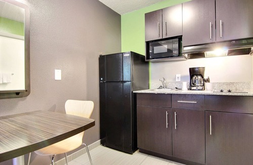 McNeil Hotel | Studio 6 Extended Stay - Austin, TX - Northwest