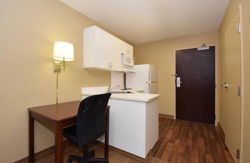 Eagan Hotel | Studio 6 Extended Stay Minneapolis Airport Eagan MN