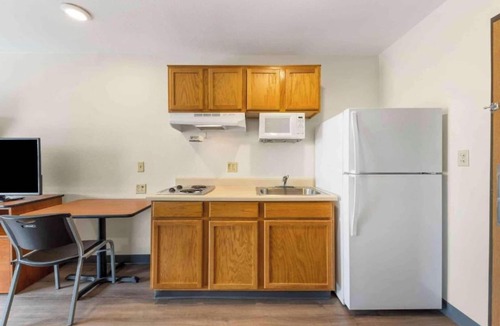 Norman Hotel | Studio 6 Extended Stay Oklahoma City Norman OK