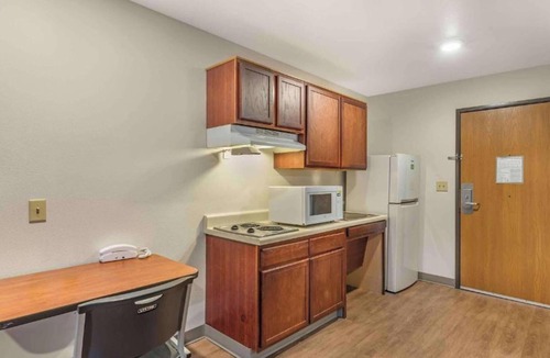 Little Rock Hotel | Studio 6 Extended Stay Little Rock Southwest AR