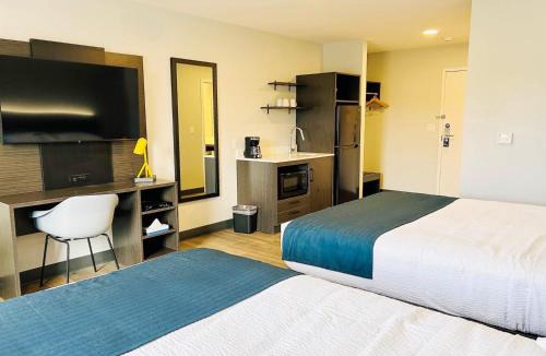 Hornepayne Hotel | Studio 6 Hornepayne, ON
