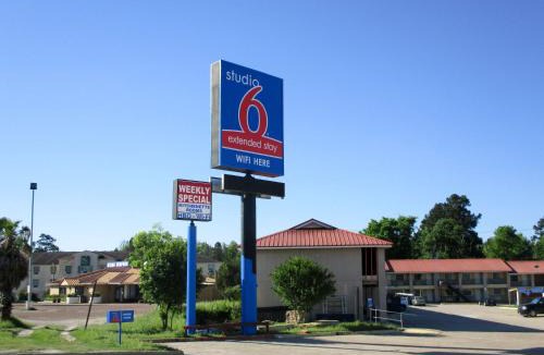 Huntsville Hotel | Studio 6-Huntsville, TX