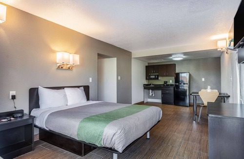 Little Rock Hotel | Studio 6 Little Rock, AR - West