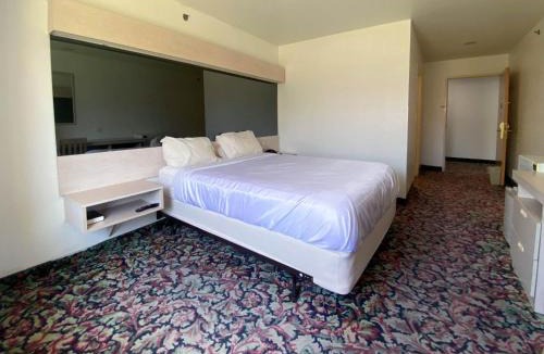 McAlester Hotel | Studio 6 McAlester OK South