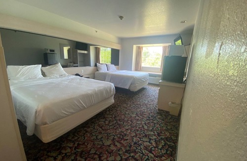 McAlester Hotel | Studio 6 Mcalester, Ok - South