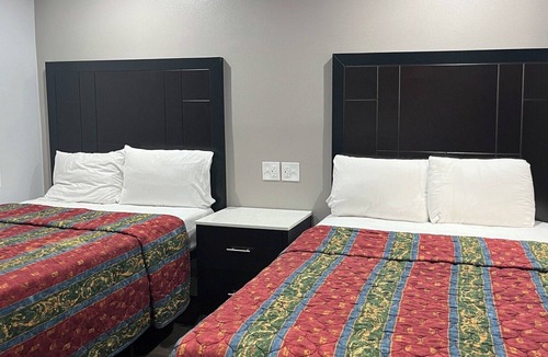 Dimond Hotel | Studio 6 – Oakland, CA – San Francisco Berkeley Area