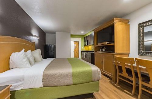 Plano Hotel | Studio 6-Plano, TX