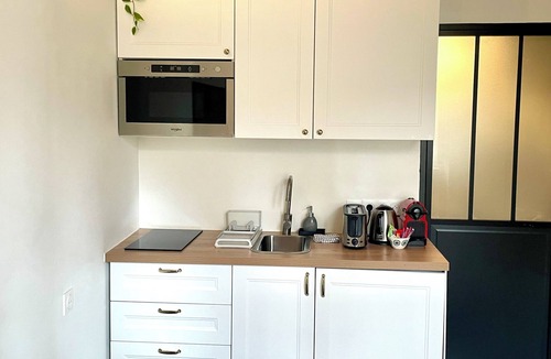 Marly-le-Roi Apartment | Studio #6 - Quiet with park view