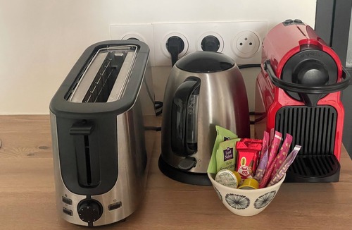 Marly-le-Roi Apartment | Studio #6 - Quiet with park view