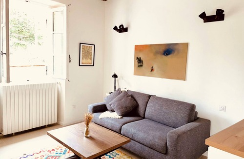 Marly-le-Roi Apartment | Studio #6 - Quiet with park view