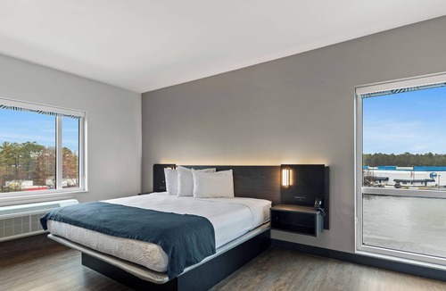 Sandston Hotel | Studio 6 Richmond Airport