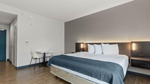Sandston Hotel | Studio 6 Richmond Airport