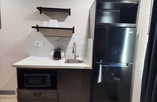 Cameron Park Hotel | Studio 6 Suites Cameron Park, CA – Folsom