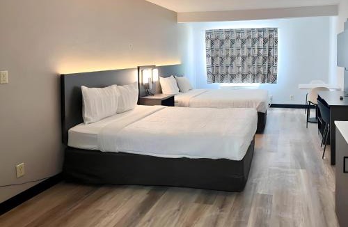 Elkhart Hotel | Studio 6 Suites Elkhart, IN