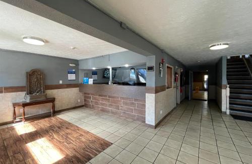 Hurricane Hotel | Studio 6 Suites Hurricane, WV