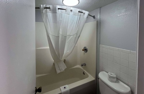 Pocomoke City Hotel | Studio 6 Suites Pocomoke City, MD