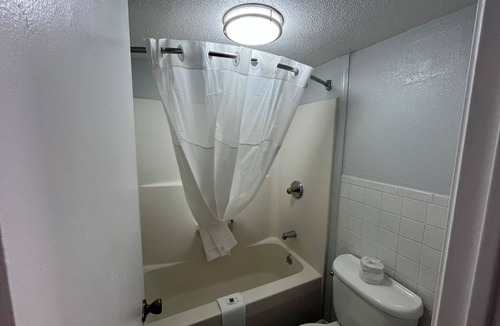 Pocomoke City Hotel | Studio 6 Suites Pocomoke City, MD