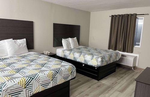 West Memphis Hotel | Studio 6 Suites West Memphis, AR - Memphis