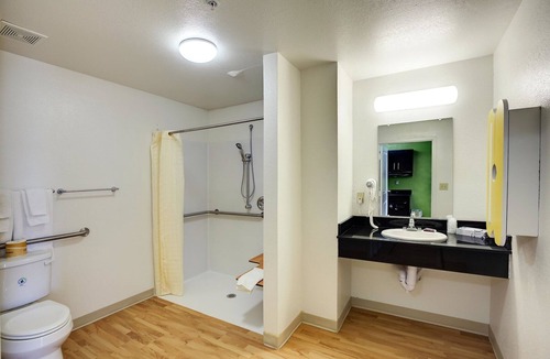 Sweetwater Hotel | Studio 6 Sweetwater, TX