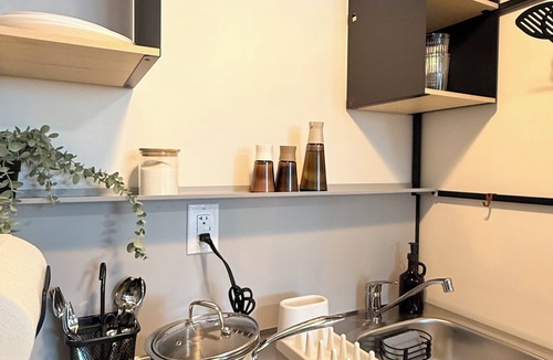 Winkler Apartment | Studio 7 – Mighty, Modern, Fully Equipped