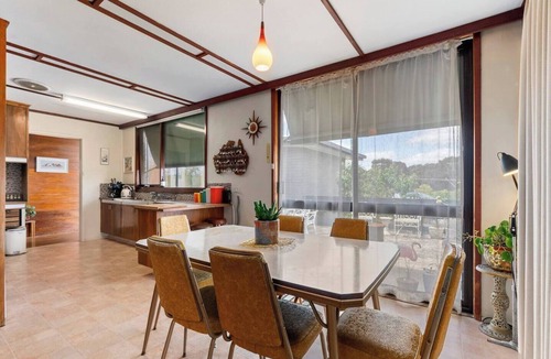 Mount Clear House | Studio 74 A Spacious Nostalgic Country Retreat