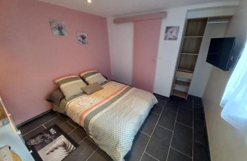 Limoges Apartment | studio 8