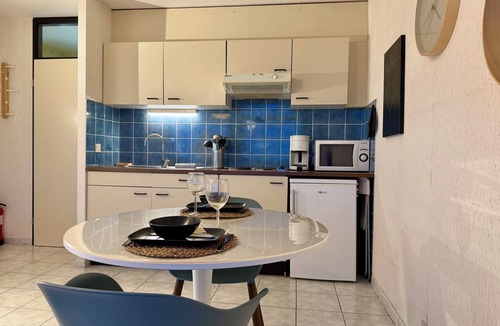 Bredene Apartment | Studio 806 with balcony by Interhome