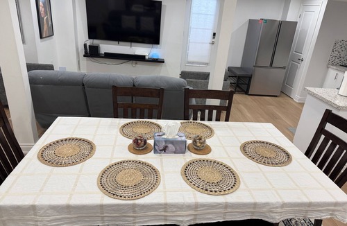 Mount Pleasant Apartment | Studio 8848 - 3 Bedroom Basement Apartment - Oasis in Suburban