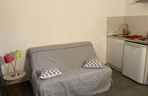 Valence Apartment | Studio Agréable et Lumineux Proche de Toutes les Commodités