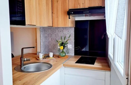 Marigny House | Studio, aire de loisirs avec piscine