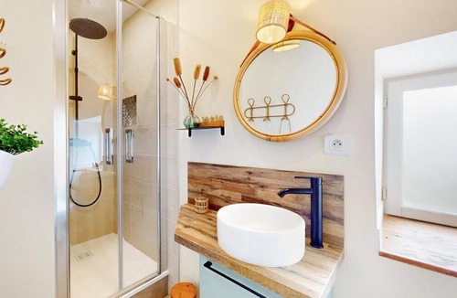 Marigny House | Studio, aire de loisirs avec piscine