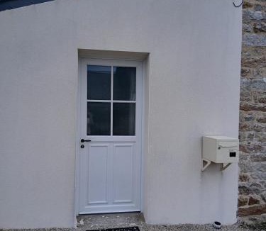 Questembert Apartment | Studio aménagé pour 2 personnes, indépendant