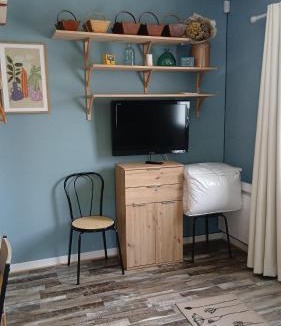 Questembert Apartment | Studio aménagé pour 2 personnes, indépendant