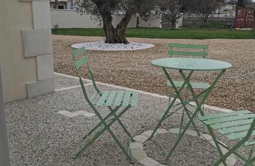 Champniers Apartment | Studio Angouleme Nord