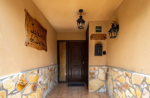 Santo Tome del Puerto Apartment | Studio Apartment 'La Casa De Dafne Acebo' with Mountain View, Shared Terrace and Shared Garden