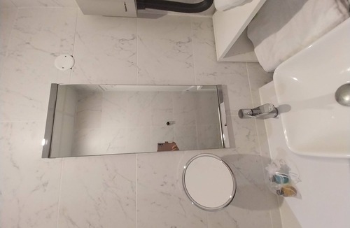 Bagneres-de-Luchon Apartment | Studio apartment (2 beds 90 cm)