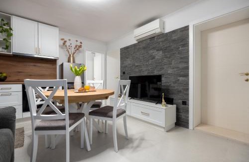 Kobas Apartment | Studio Apartman Tonka