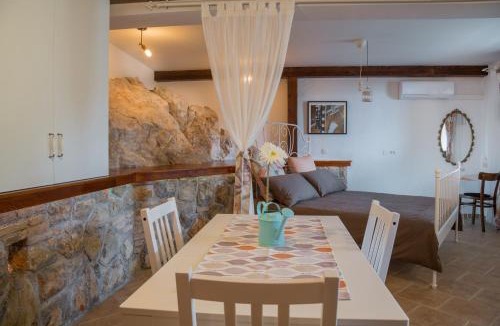 Sucici Apartment | Studio Apartman Veles