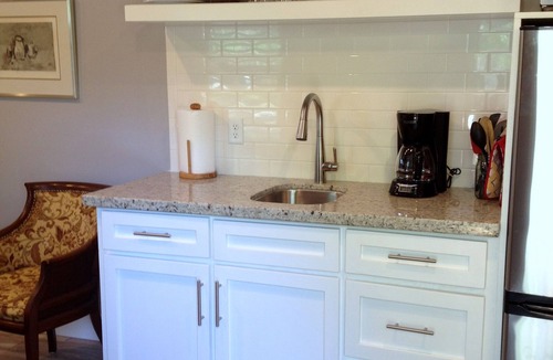 Holleman - Dobrovolny Apartment | Studio Apartment. Private entrance. 1mile to A&M. Monthly discounted rates.