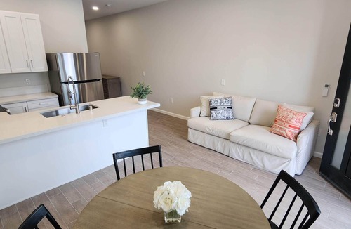 Fountain Valley Apartment | Studio apartment in Orange County Resort Village