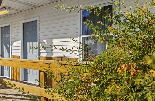 Moorcroft Apartment | Studio Apartment #1 In Moorcroft Wyoming Located Near Keyhole Lake